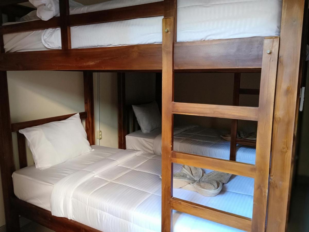 Happy Penida Hostel 2 Toyapakeh 外观 照片