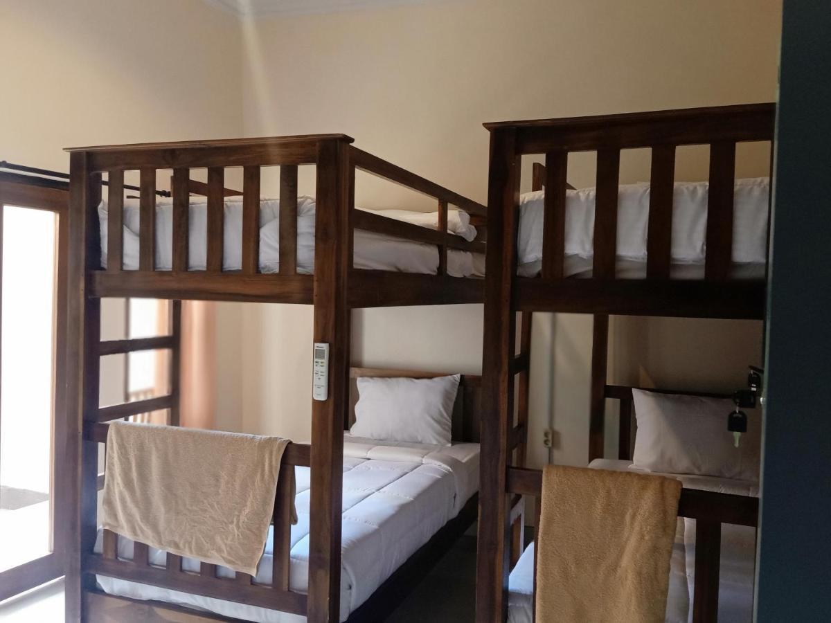 Happy Penida Hostel 2 Toyapakeh 外观 照片